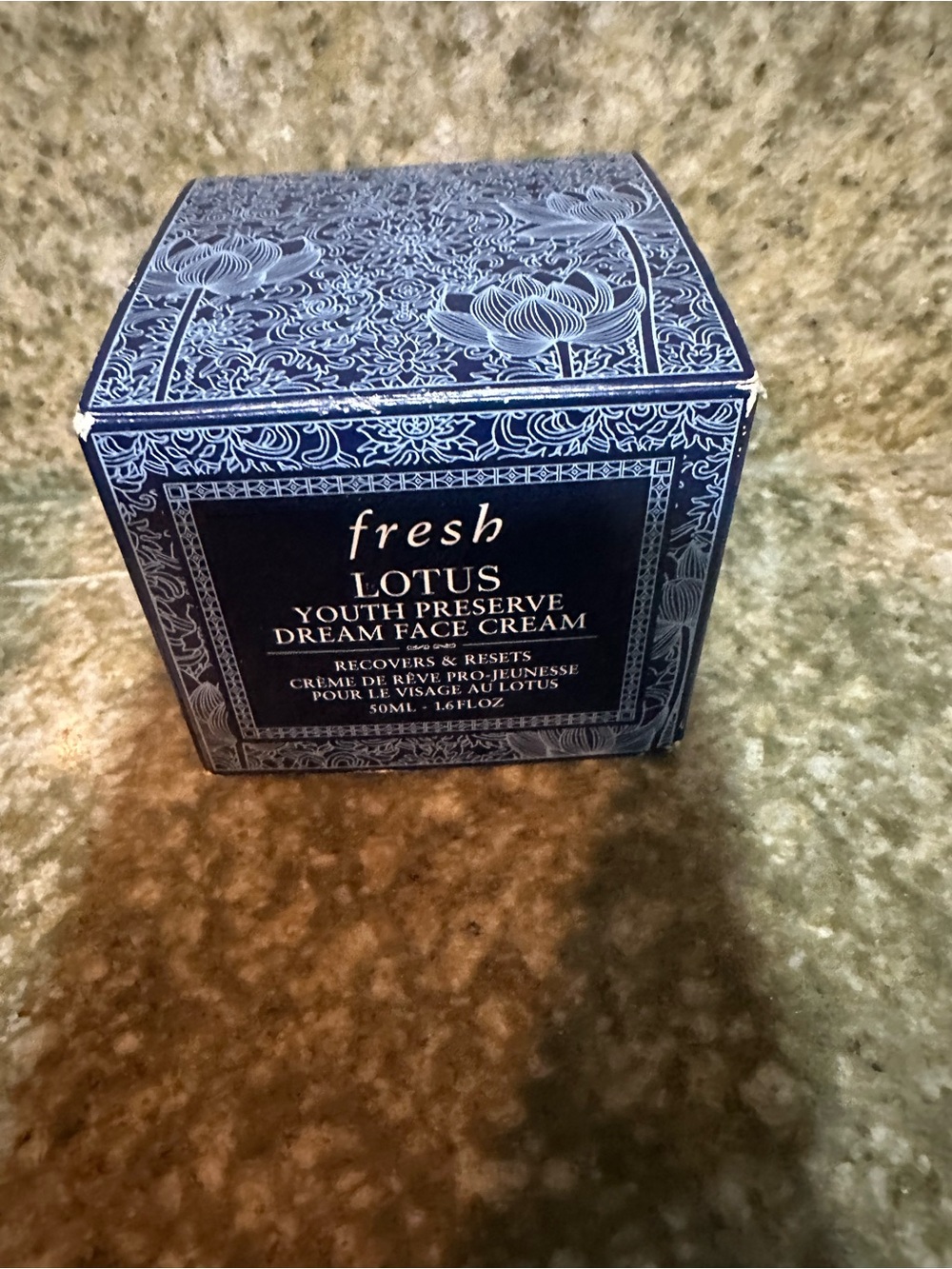 fresh Lotus Youth Preserve Dream Face Cream – navy blue patterned box
